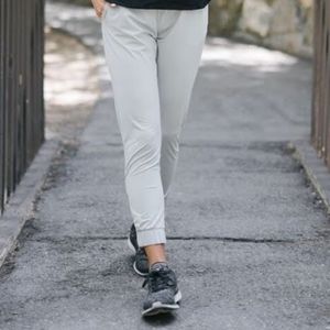 Zyia Everywhere Zipper Jogger